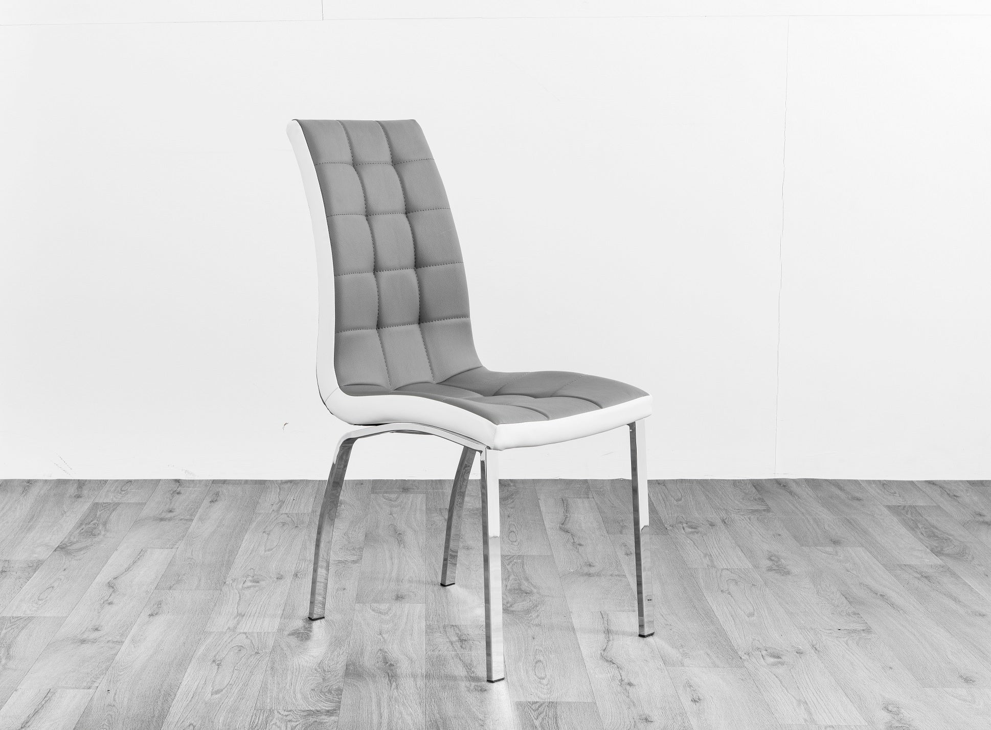 HAPPY DINING CHAIR ( SQUARE STITCHING)