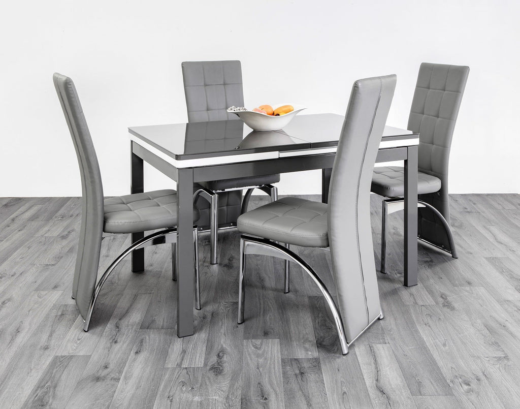 HUSTY GLASS DINING TABLE