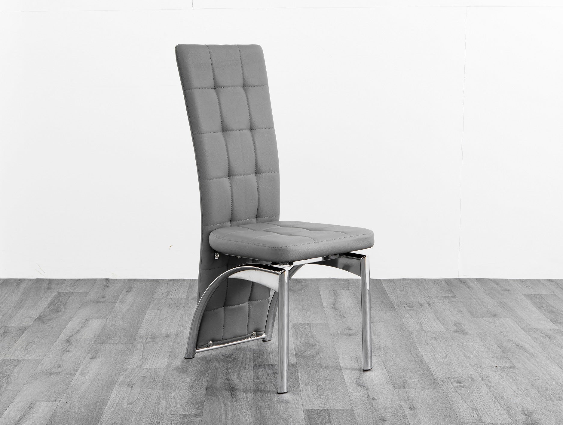 LUXURY DINING CHAIR ( SQUARE STITCHING)