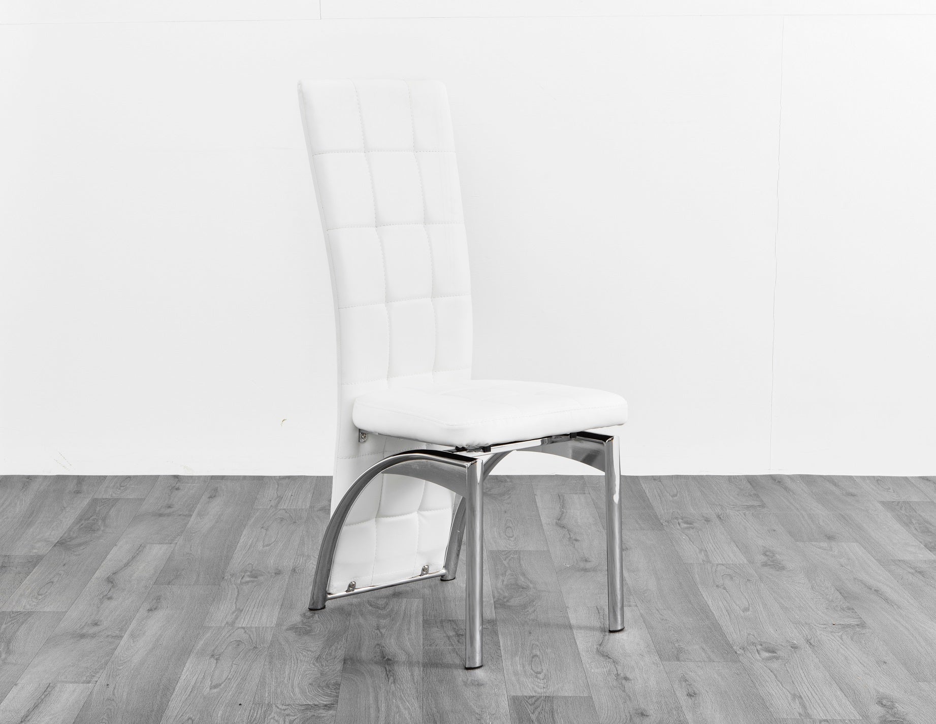 LUXURY DINING CHAIR ( SQUARE STITCHING)