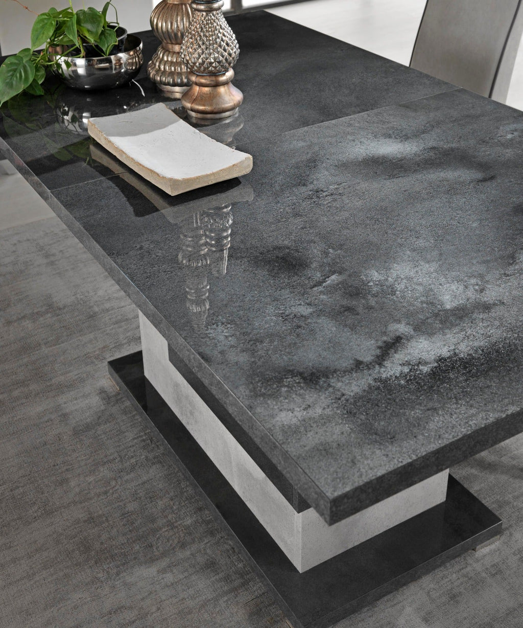 HILTON EXT DINING TABLE