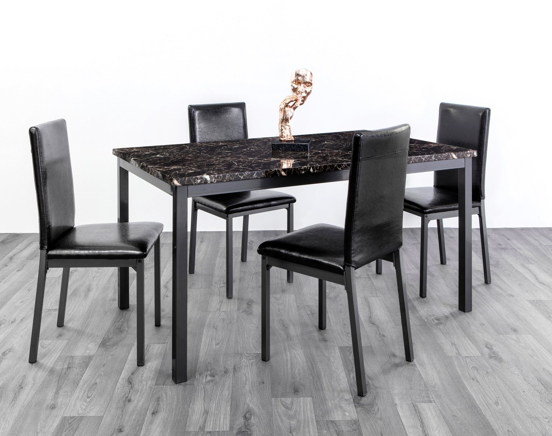 RUBY DINING TABLE