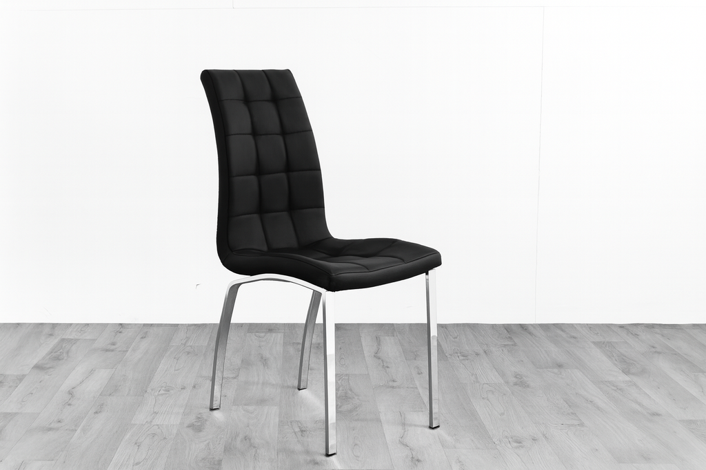 HAPPY DINING CHAIR ( SQUARE STITCHING)